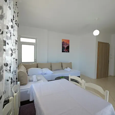 Vila Kuca Sarande Exterior photo